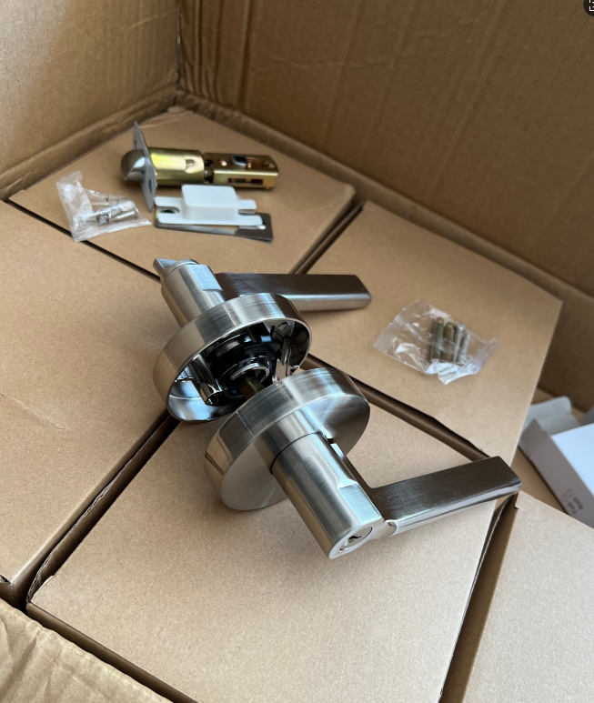 How to Choose Door Hardware for High-Traffic Units in North America